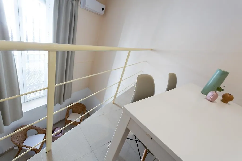 Apartamentos Diaber Gerona 22 Séville 0*,  Espagne