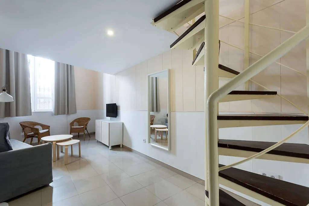 Apartamentos Diaber Gerona 22 Séville Espagne